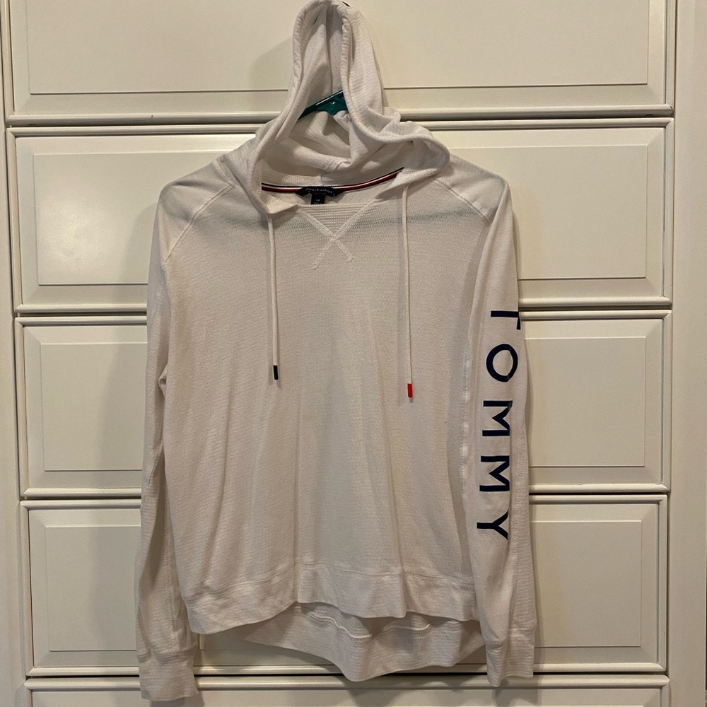 tommy hilfiger sweater
